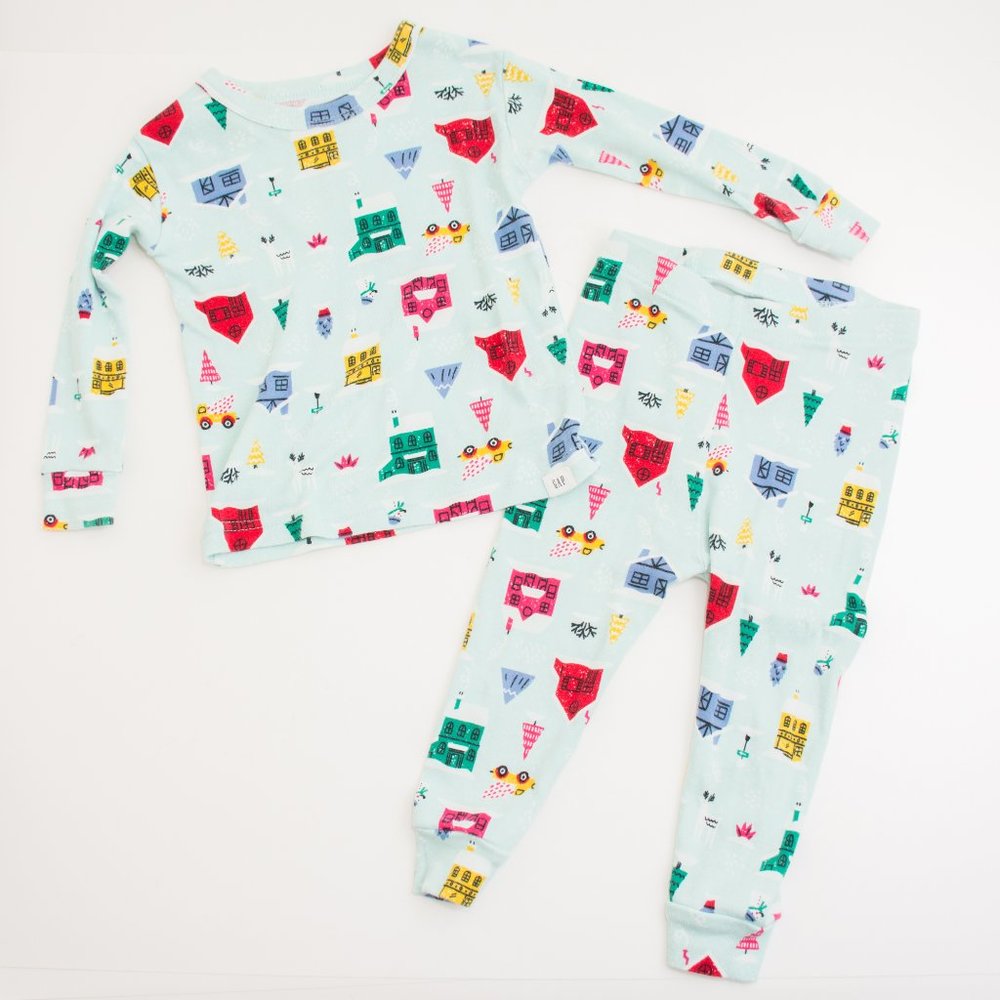 Baby GAP Holiday Snow Houses 2 Piece Pajamas Organic Cotton